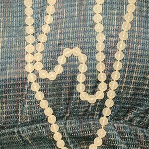 Elegant Cream Beaded Necklace